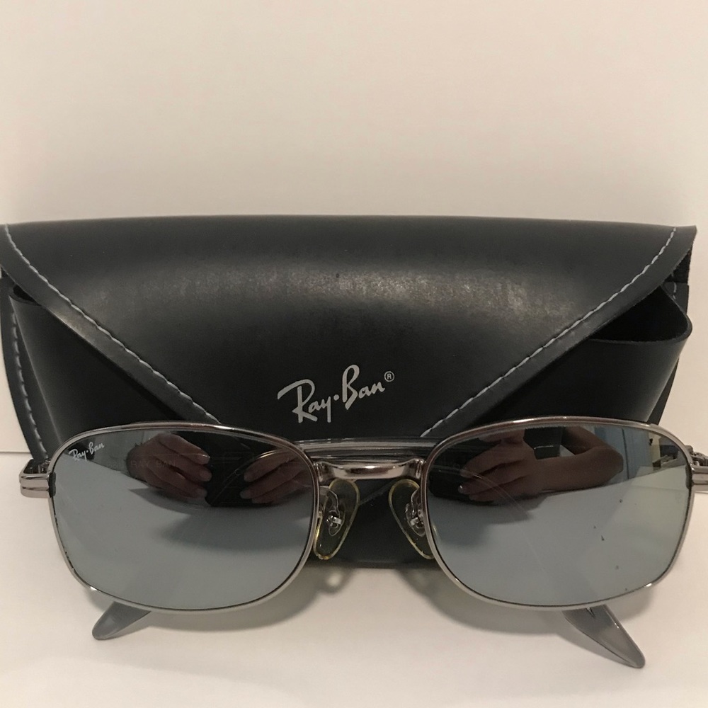 Ray Ban sunglasses W2320 QNAS